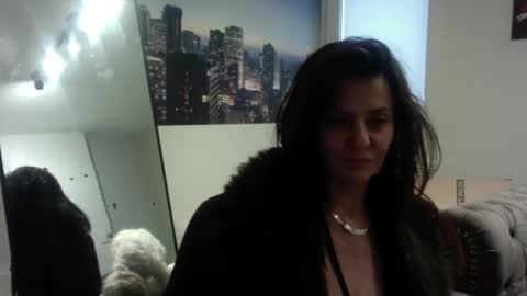 Snapshot of tatiana_4u chatting on January 5, 2026, 7:06 pm Apple Jucy online show from January 5, 2026, 7:06 pm