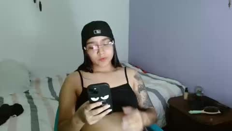 Snapshot of tatiana_quiroz chatting on October 18, 2025, 3:31 am TATI online show from October 18, 2025, 3:31 am