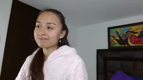 Tati online show from February 19, 2025, 3:49 pm