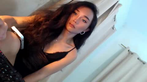 Snapshot of tatiana_wilton chatting on April 24, 2026, 3:03 pm ANDREA online show from April 24, 2026, 3:03 pm