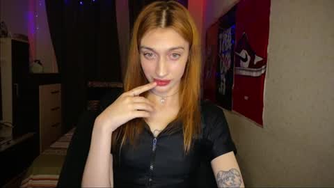 tatika_williams online show from June 21, 2026, 7:27 pm