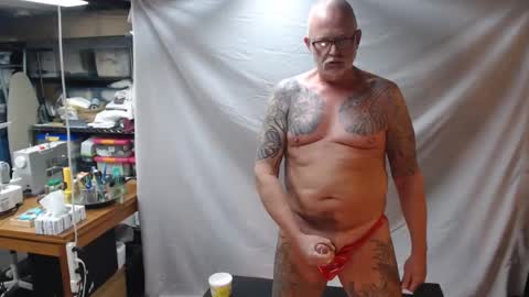 inkbator online show from September 11, 2025, 3:23 pm