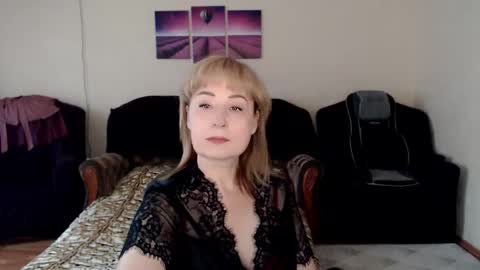Snapshot of tattease chatting on September 24, 2025, 4:05 am Tattease online show from September 24, 2025, 4:05 am
