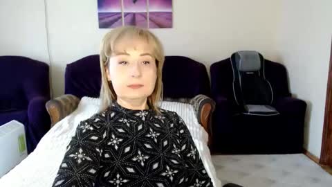 Snapshot of tattease chatting on October 3, 2025, 11:18 am Tattease online show from October 3, 2025, 11:18 am
