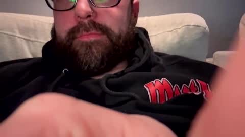 MrMrs online show from January 17, 2025, 3:12 am