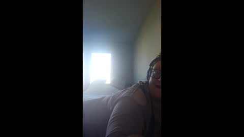 Smarti Butt online show from February 2, 2026, 5:44 pm