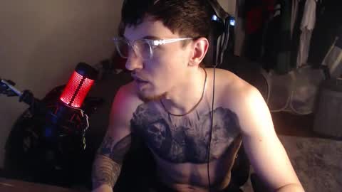 tattedtoyabuser online show from March 11, 2026, 4:18 am