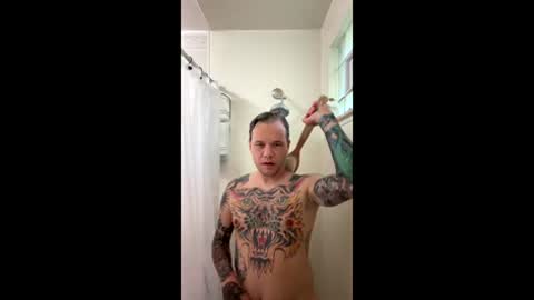 Snapshot of tattedupboyfun chatting on June 6, 2026, 3:06 pm tattedupboyfun online show from June 6, 2026, 3:06 pm