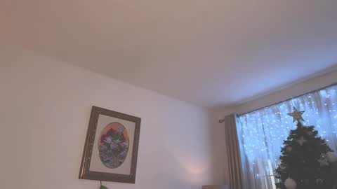 Snapshot of tatti_1 chatting on December 30, 2024, 6:09 am Tata online show from December 30, 2024, 6:09 am