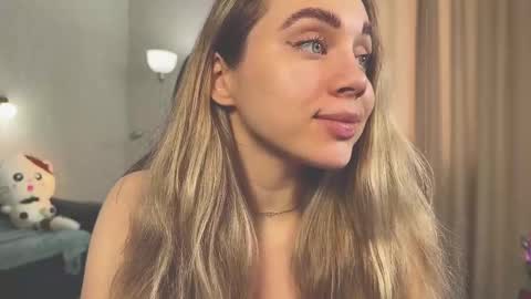 Snapshot of tatti_1 chatting on February 14, 2025, 7:17 am Tata online show from February 14, 2025, 7:17 am