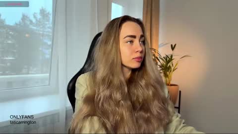 Snapshot of tatti_1 chatting on October 20, 2025, 4:02 am Tata online show from October 20, 2025, 4:02 am