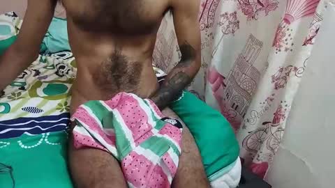 Snapshot of tatto_destroyer chatting on February 19, 2025, 7:05 pm Fernando online show from February 19, 2025, 7:05 pm