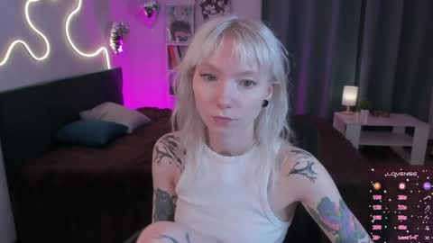 Snapshot of tattoo_artbaby chatting on April 26, 2026, 6:55 am tattoo_artbaby online show from April 26, 2026, 6:55 am