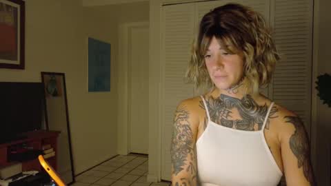 Snapshot of tattooed_natalia chatting on February 2, 2025, 9:51 am Natalia 3 online show from February 2, 2025, 9:51 am