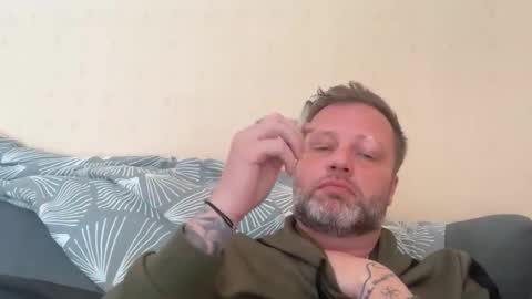 Snapshot of tattoomanforgirls chatting on February 15, 2026, 12:14 pm tattoomanforgirls online show from February 15, 2026, 12:14 pm