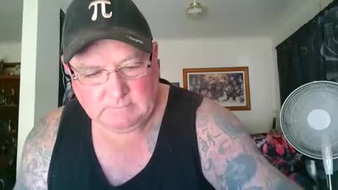 tattzsexy online show from February 7, 2026, 4:27 am