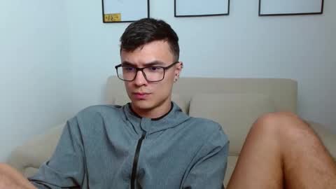 Snapshot of taurus4k chatting on January 8, 2025, 1:32 am taurus4k online show from January 8, 2025, 1:32 am