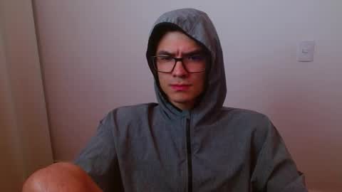 Snapshot of taurus4k chatting on March 2, 2025, 3:56 am taurus4k online show from March 2, 2025, 3:56 am