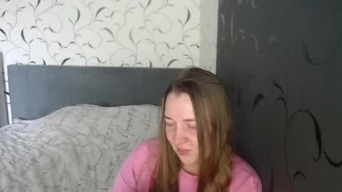 Snapshot of taxxxu chatting on May 16, 2026, 6:21 am Diana online show from May 16, 2026, 6:21 am