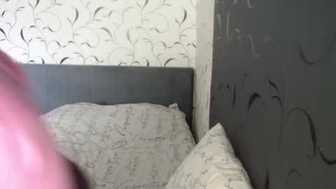 Snapshot of taxxxu chatting on May 16, 2026, 6:43 am Diana online show from May 16, 2026, 6:43 am