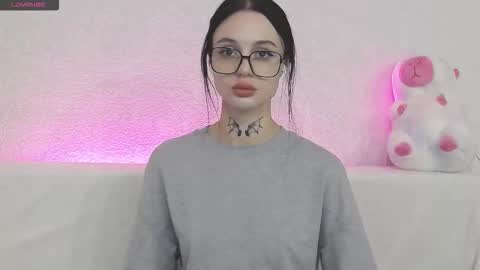 Snapshot of tayaavis chatting on September 30, 2025, 7:19 pm Taya online show from September 30, 2025, 7:19 pm