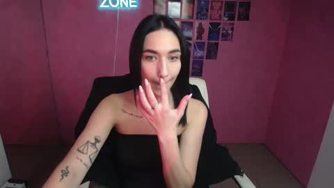 Tayla online show from October 24, 2025, 5:59 am