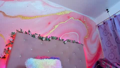 Sarah  online show from February 22, 2025, 1:44 am