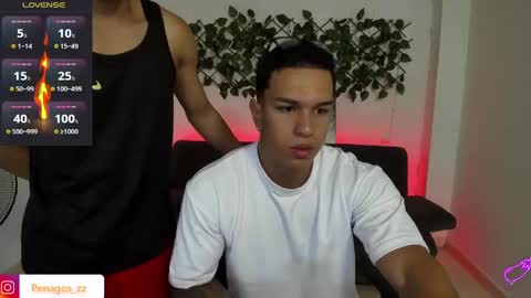 Snapshot of taylor_johnn chatting on December 9, 2024, 4:15 pm Penagos zz    online show from December 9, 2024, 4:15 pm