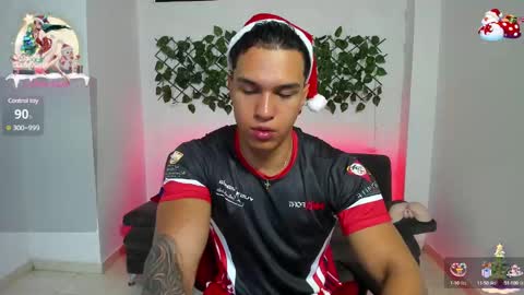 Snapshot of taylor_johnn chatting on December 22, 2024, 3:00 pm Penagos zz    online show from December 22, 2024, 3:00 pm