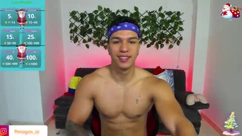 Snapshot of taylor_johnn chatting on December 27, 2024, 2:01 pm Penagos zz    online show from December 27, 2024, 2:01 pm