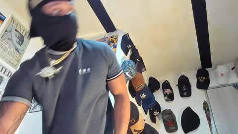 Taylor Mccarthy online show from September 28, 2025, 3:12 am