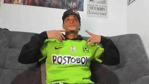 Taylor Mccarthy online show from October 15, 2025, 2:01 am