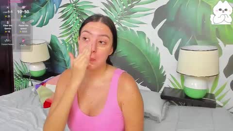 Snapshot of taylor_sweet_605214 chatting on October 16, 2025, 7:37 pm Taylor Sweet online show from October 16, 2025, 7:37 pm