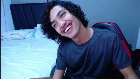 Tayron online show from October 8, 2025, 1:14 am