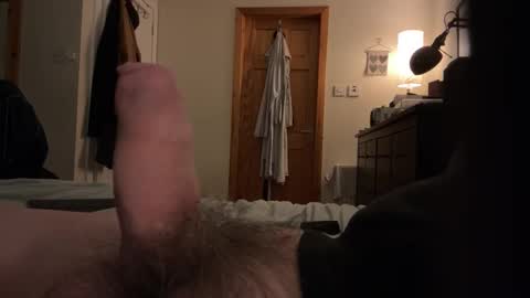 Outofchaosaworld online show from February 5, 2025, 10:33 pm