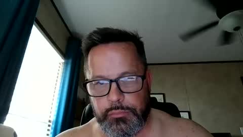 Snapshot of tdhawk87 chatting on March 5, 2026, 8:05 pm tdhawk87 online show from March 5, 2026, 8:05 pm
