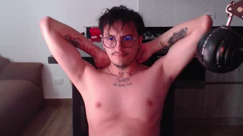 Snapshot of te0__0 chatting on January 6, 2026, 6:11 pm Teo independent model online show from January 6, 2026, 6:11 pm