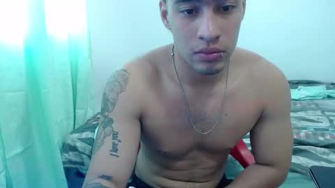 Snapshot of team23hot0 chatting on December 24, 2024, 7:33 pm team23hot0 online show from December 24, 2024, 7:33 pm