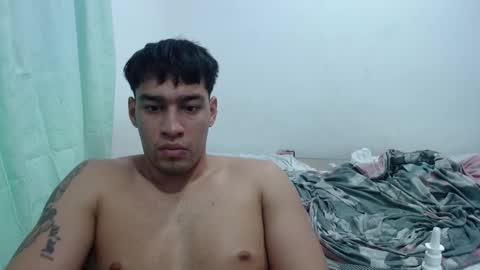 Snapshot of team23hot0 chatting on March 4, 2025, 3:44 am team23hot0 online show from March 4, 2025, 3:44 am