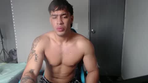 Snapshot of team23hot0 chatting on October 2, 2025, 5:20 pm team23hot0 online show from October 2, 2025, 5:20 pm