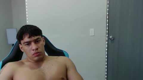 Snapshot of team23hot0 chatting on October 8, 2025, 7:00 pm team23hot0 online show from October 8, 2025, 7:00 pm