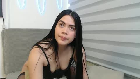 DYNAMITE DUO69 online show from October 10, 2025, 3:00 pm