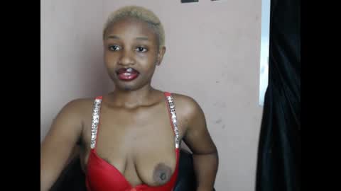 teasexkitty online show from June 1, 2026, 9:16 pm