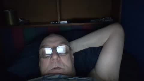 Mark online show from October 7, 2025, 6:21 am