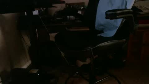 Snapshot of techloot chatting on April 21, 2026, 2:04 am techloot online show from April 21, 2026, 2:04 am