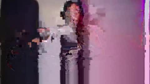 teddy_bananaaa online show from April 15, 2026, 1:34 am