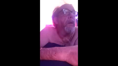 Snapshot of tedestep2 chatting on February 24, 2026, 7:06 am tedestep2 online show from February 24, 2026, 7:06 am