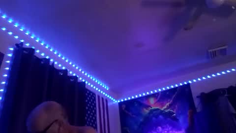 Snapshot of tedestep2 chatting on May 4, 2026, 3:35 am tedestep2 online show from May 4, 2026, 3:35 am