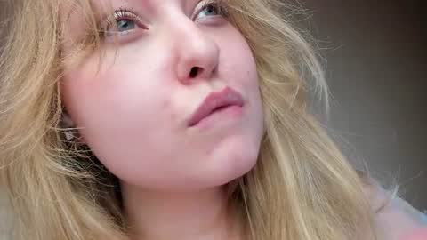 Snapshot of teeencutee chatting on July 7, 2026, 7:23 am Monika --------------2 stream 700 GMT day online show from July 7, 2026, 7:23 am