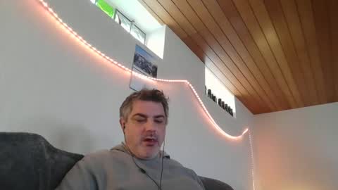 Peter online show from February 8, 2025, 10:29 am